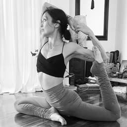 Yoga Pose tutorial